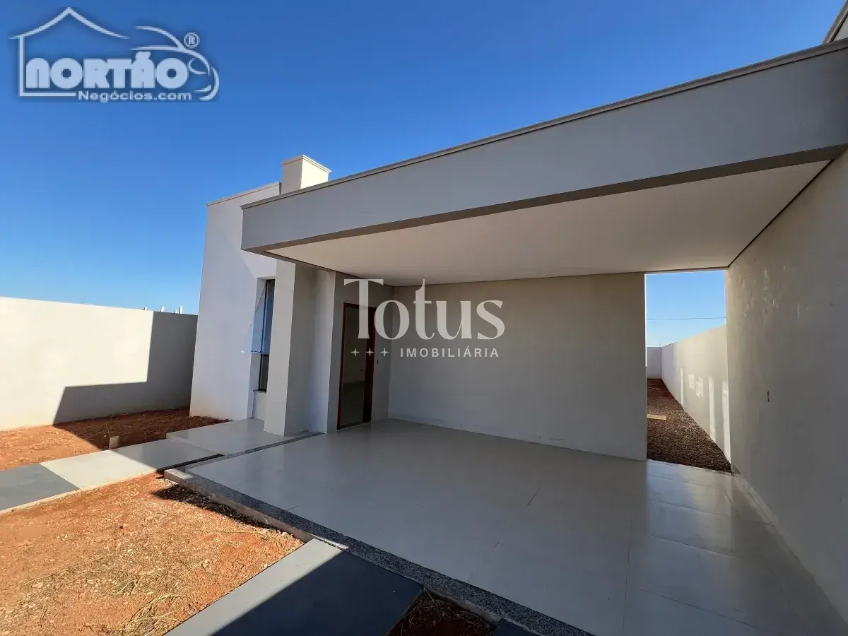 Casa, 3 quartos, 77 m² - Foto 1