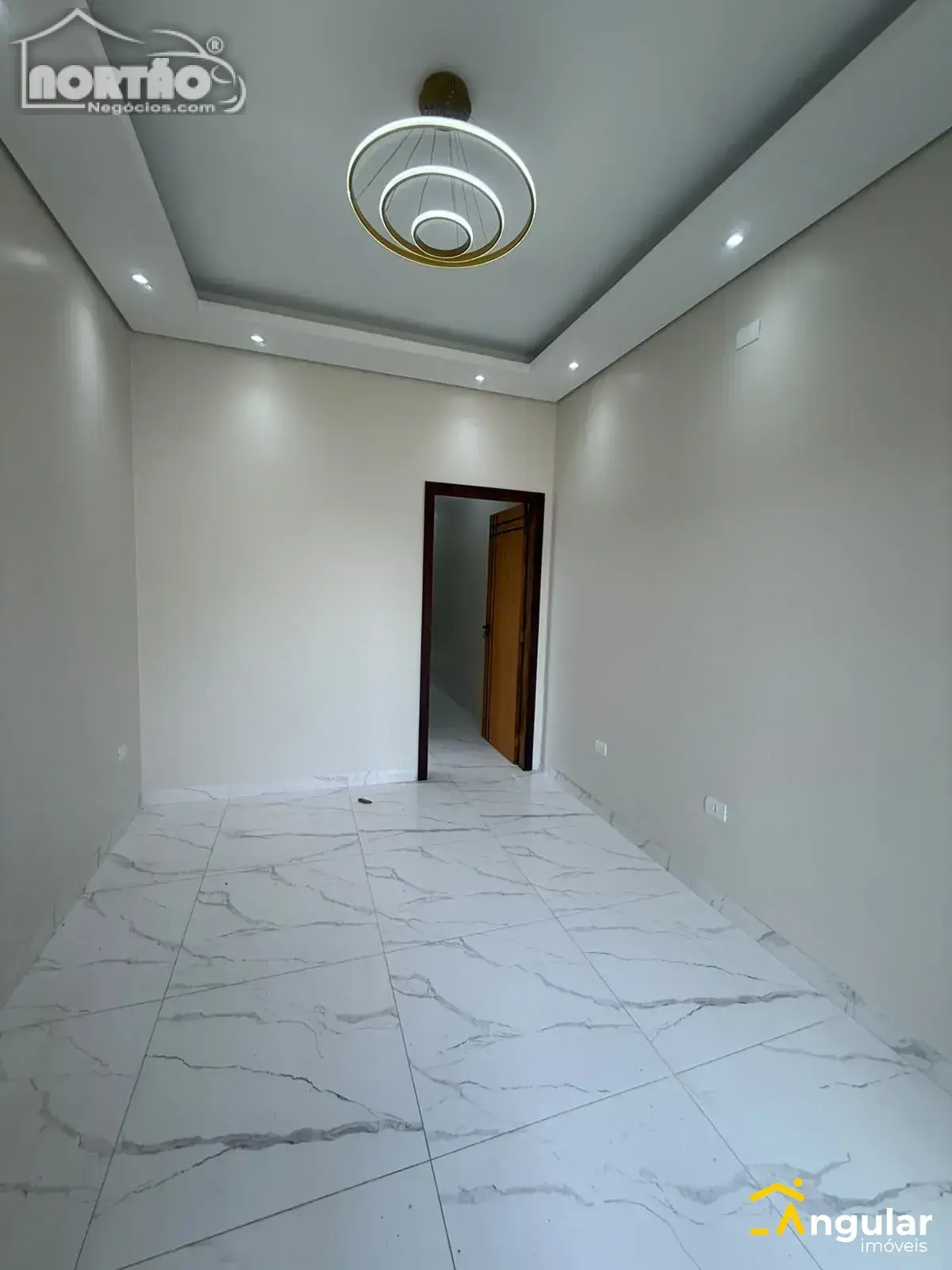 Casa, 3 quartos, 108 m² - Foto 3