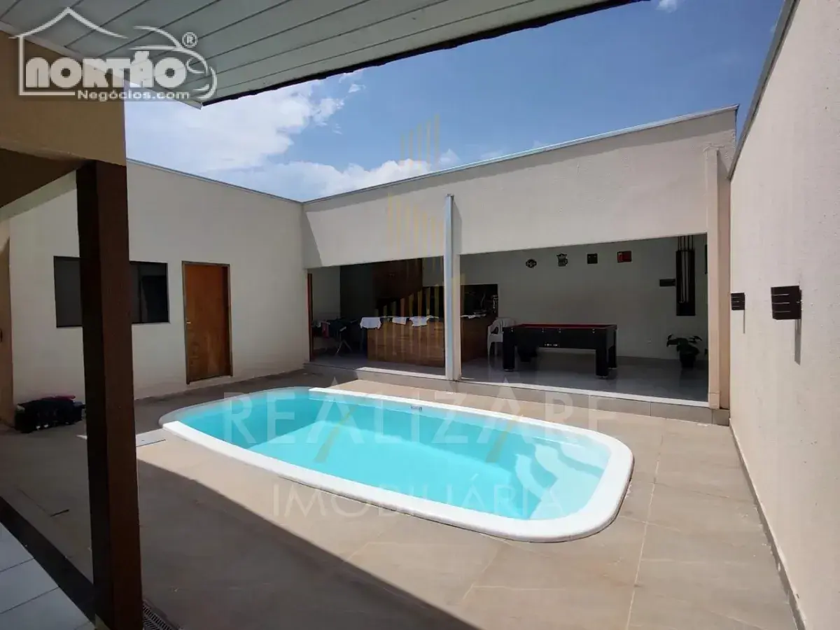 Casa, 4 quartos, 336000 m² - Foto 3