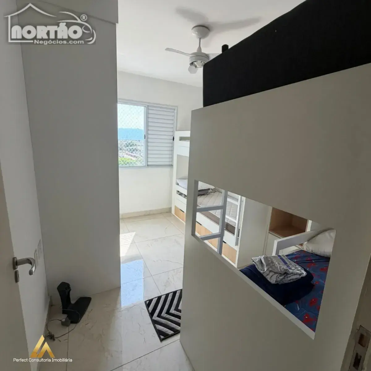 Casa, 3 quartos, 64 m² - Foto 2