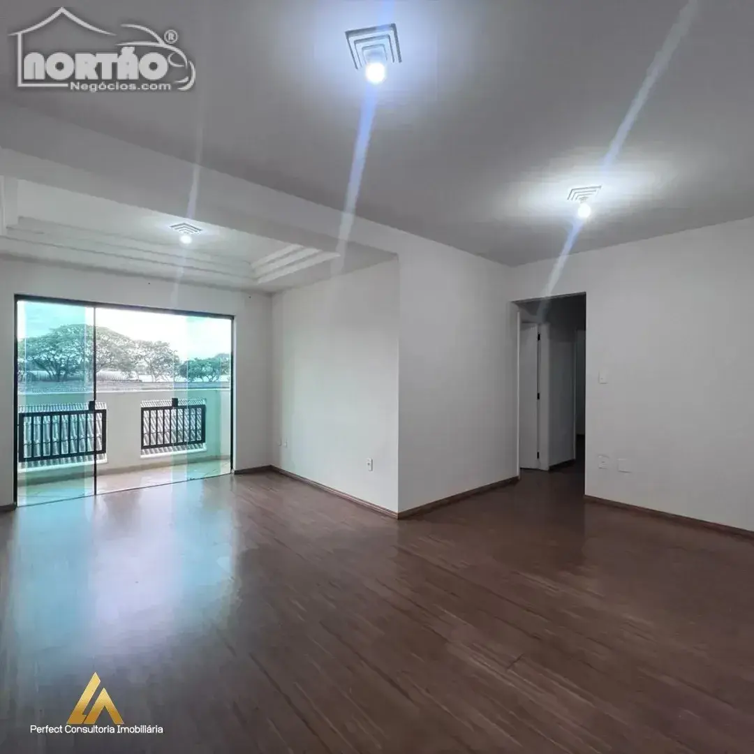 Casa, 4 quartos, 99 m² - Foto 2