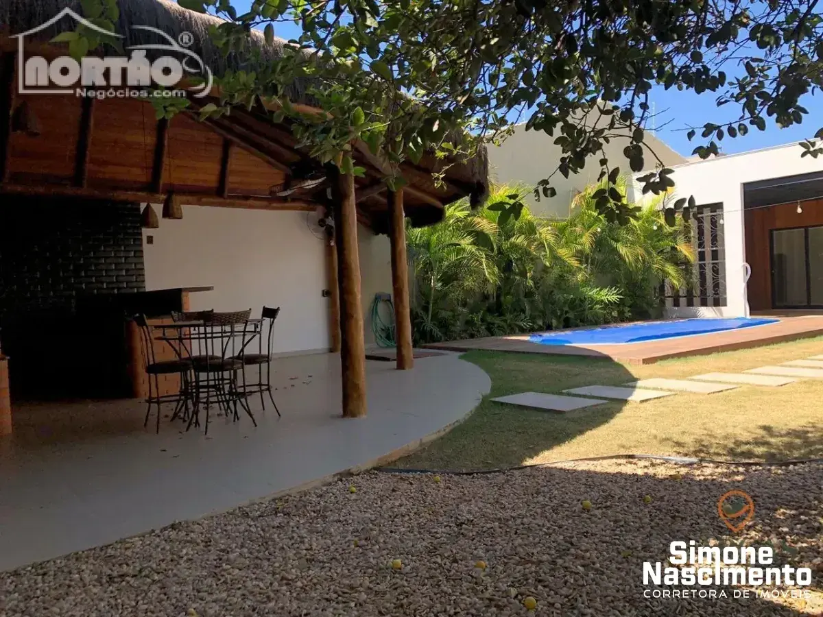 Casa, 2 quartos, 256 m² - Foto 1