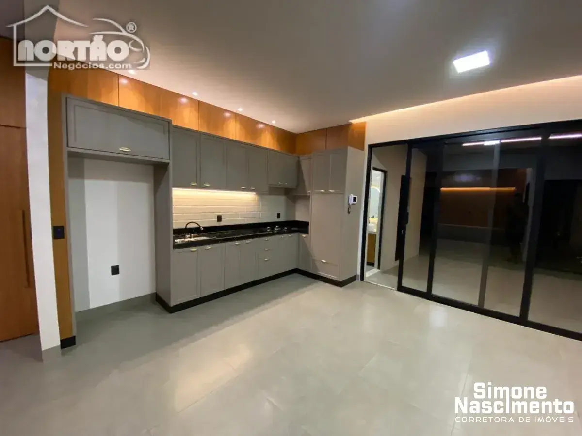 Casa, 3 quartos, 147 m² - Foto 2