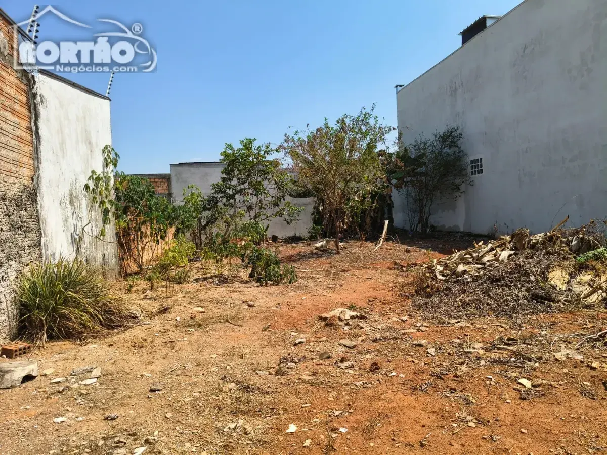 Casa, 300 m² - Foto 2