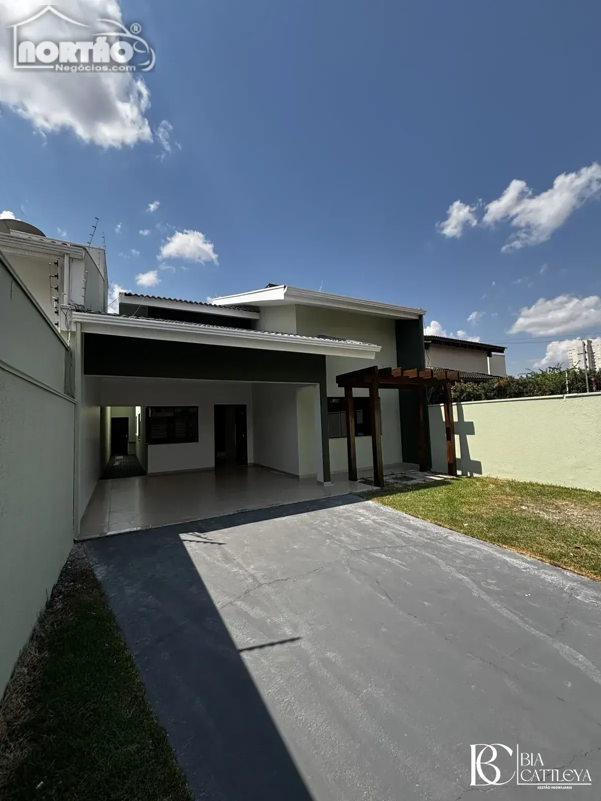 Casa, 3 quartos - Foto 1