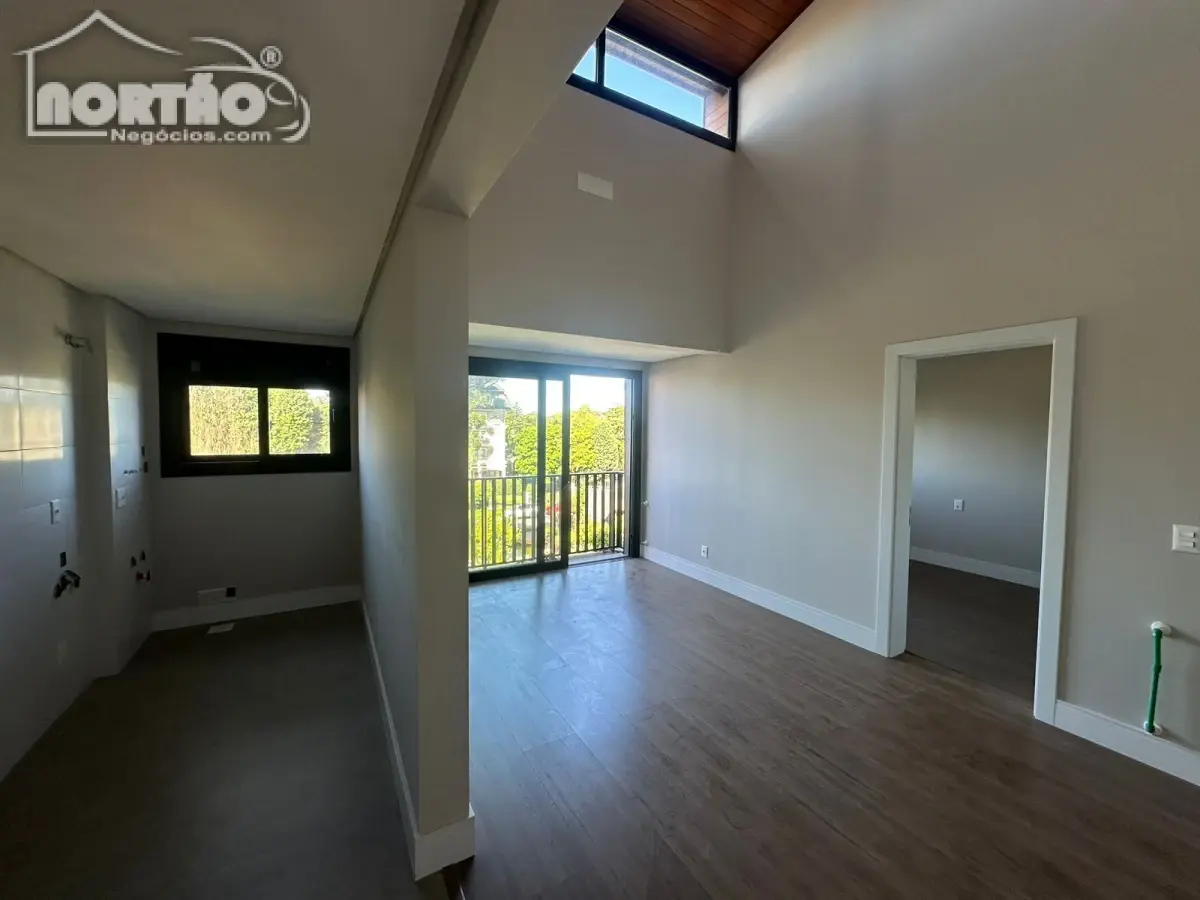 Casa, 1 quarto, 54 m² - Foto 1