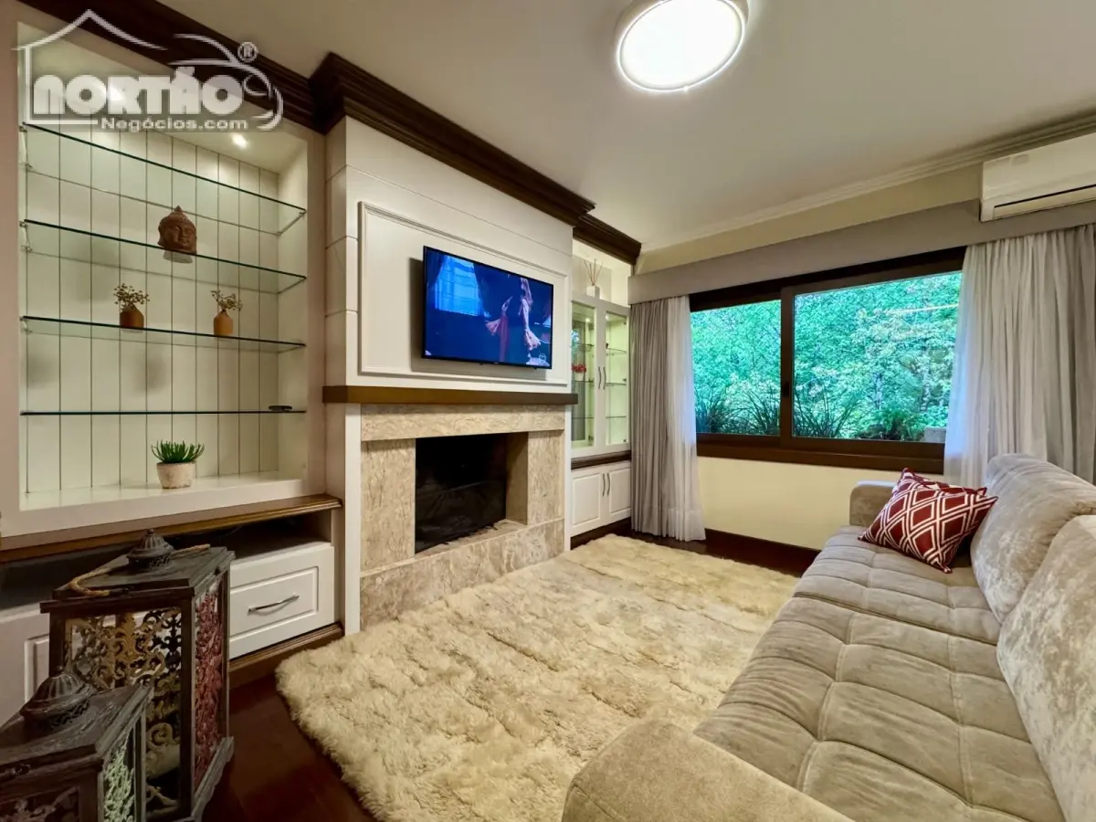 Casa, 3 quartos, 143 m² - Foto 4