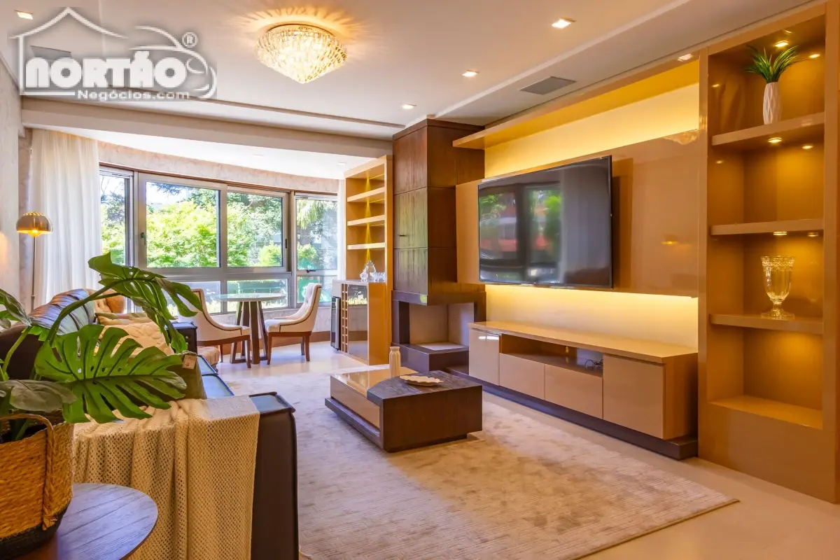 Casa, 3 quartos, 144 m² - Foto 1