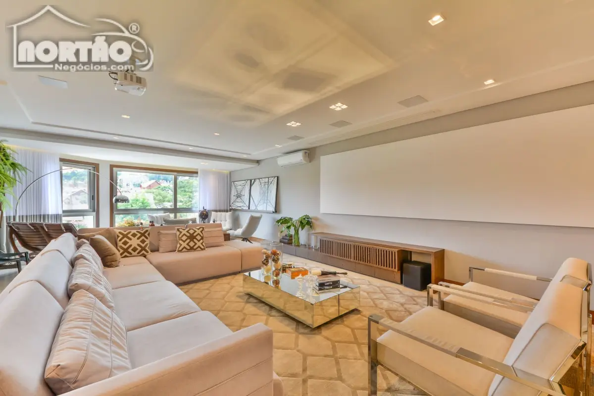 Casa, 5 quartos, 314 m² - Foto 5