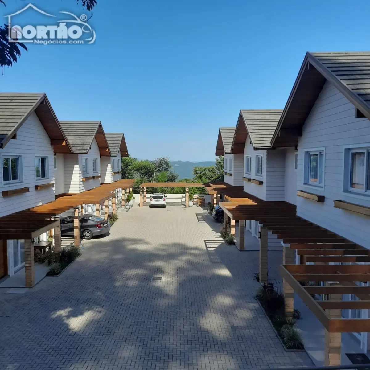 Casa, 2 quartos, 82 m² - Foto 1