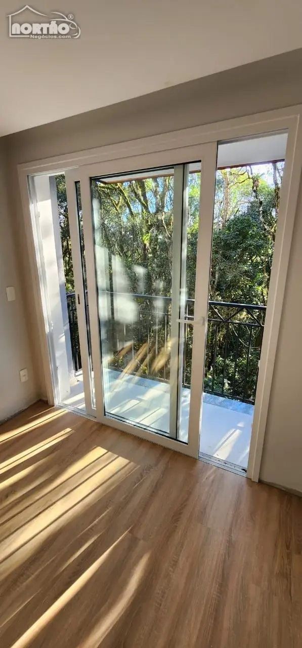 Casa, 2 quartos, 94 m² - Foto 1