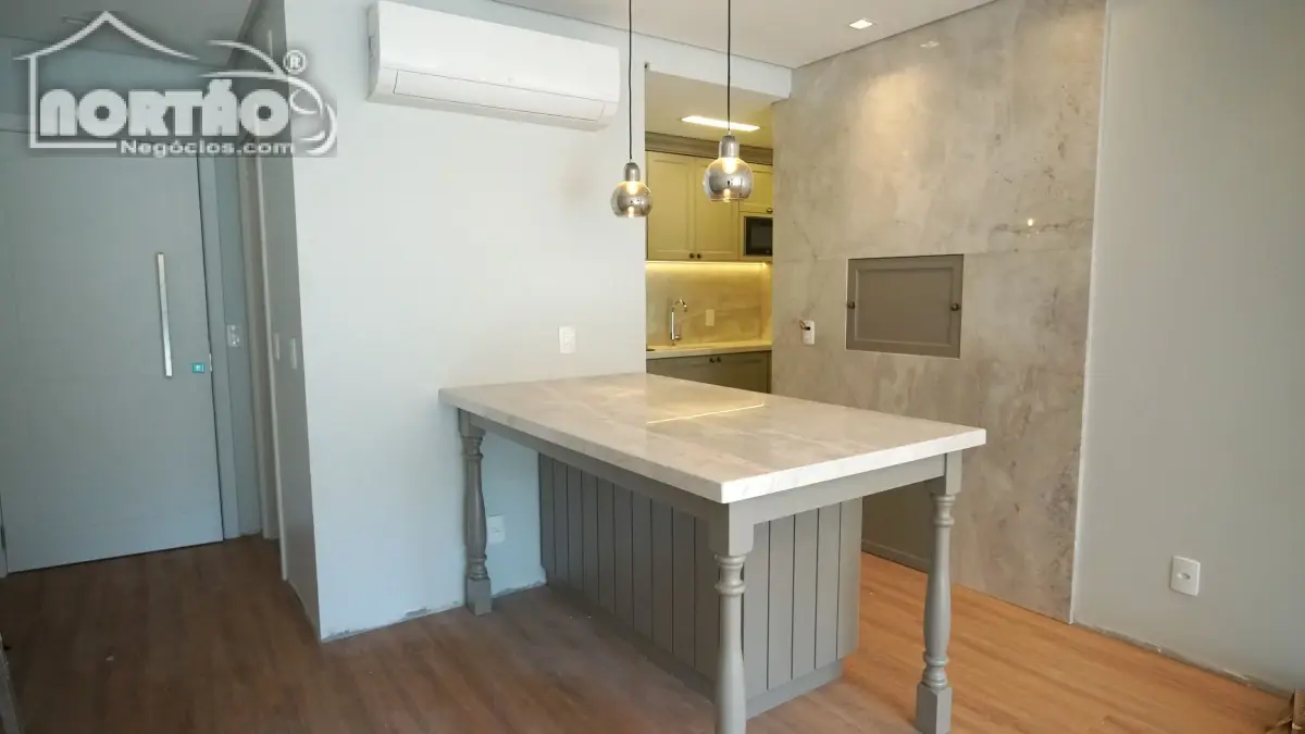 Casa, 2 quartos, 236 m² - Foto 4