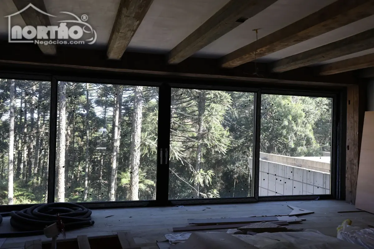 Casa, 9 quartos, 1700 m² - Foto 3