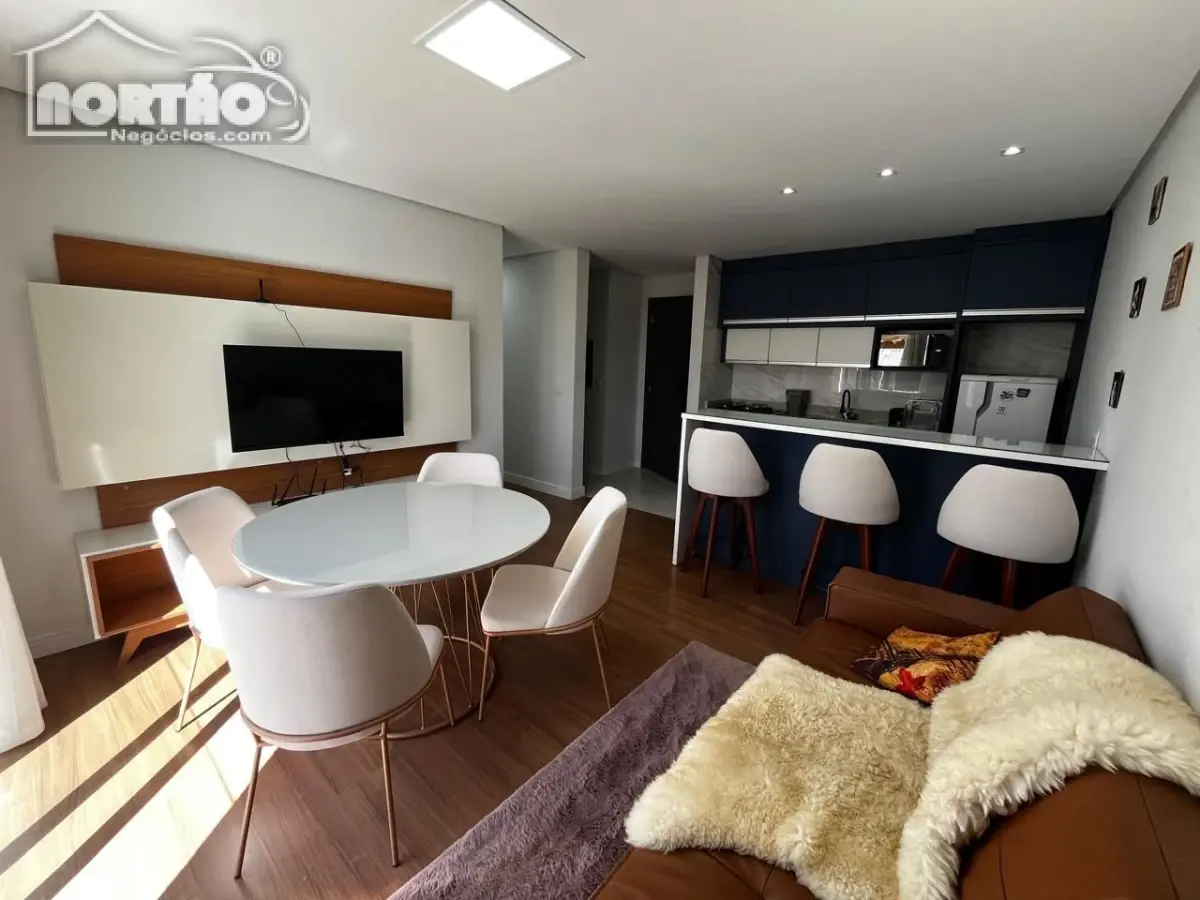 Casa, 1 quarto, 62 m² - Foto 2