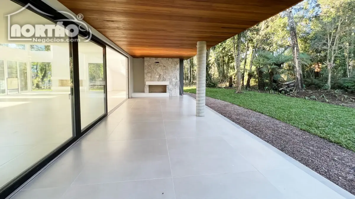 Casa, 3 quartos, 355 m² - Foto 2