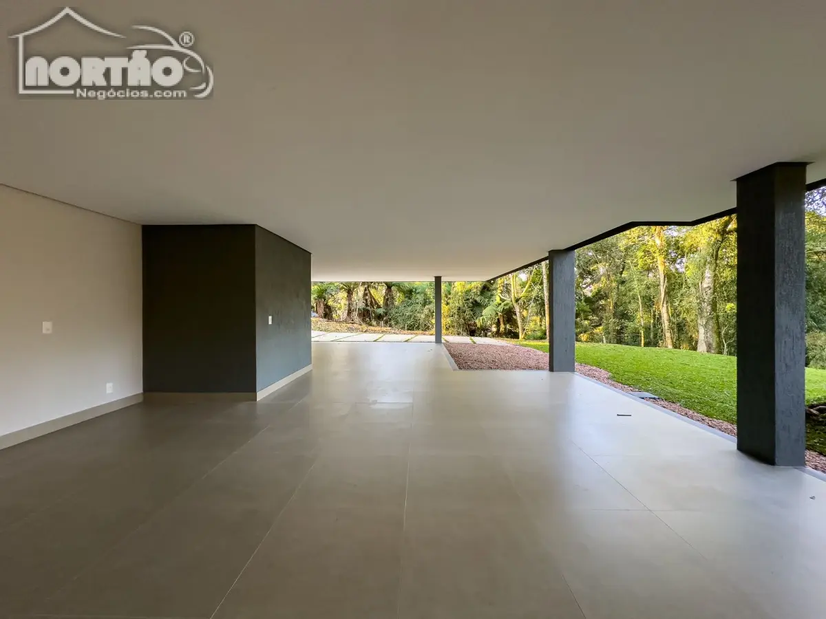 Casa, 3 quartos, 330 m² - Foto 5