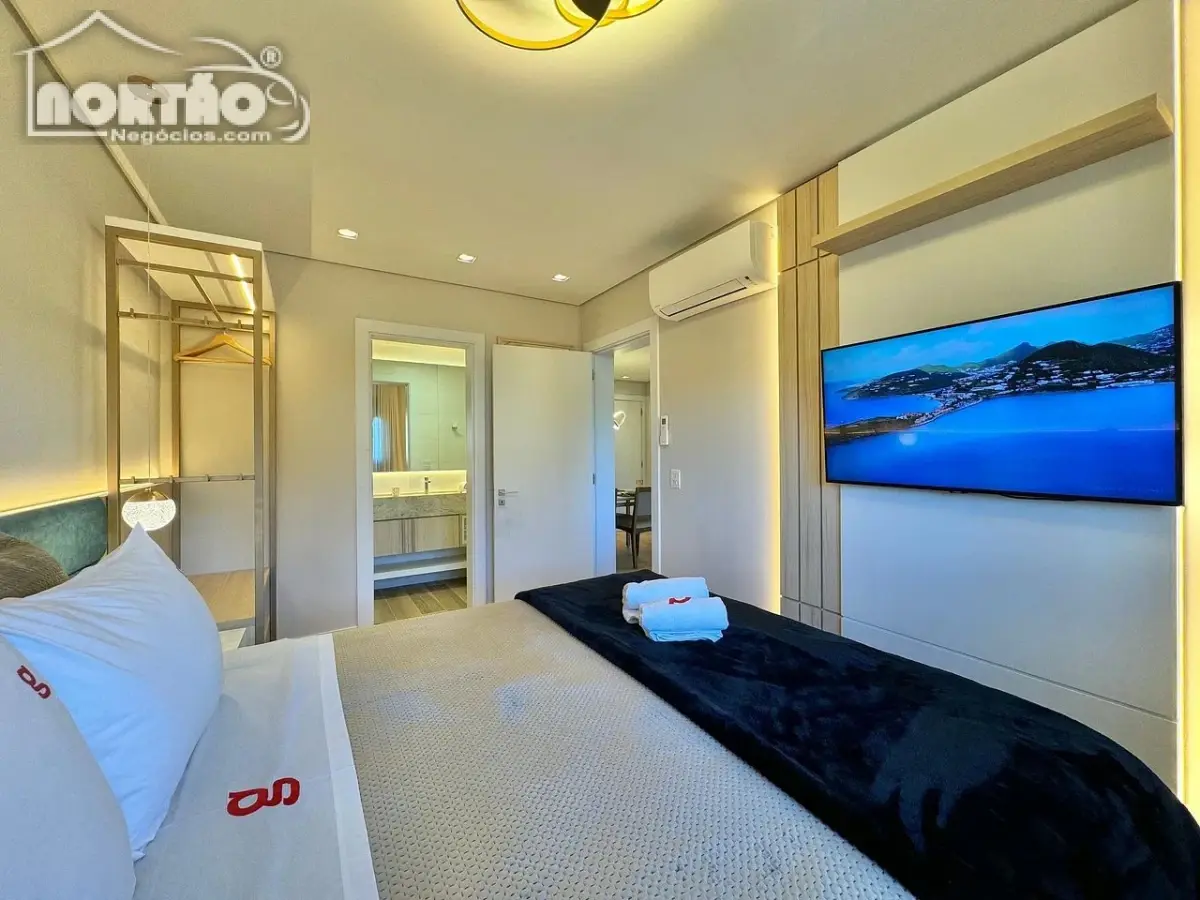 Casa, 2 quartos, 80 m² - Foto 1