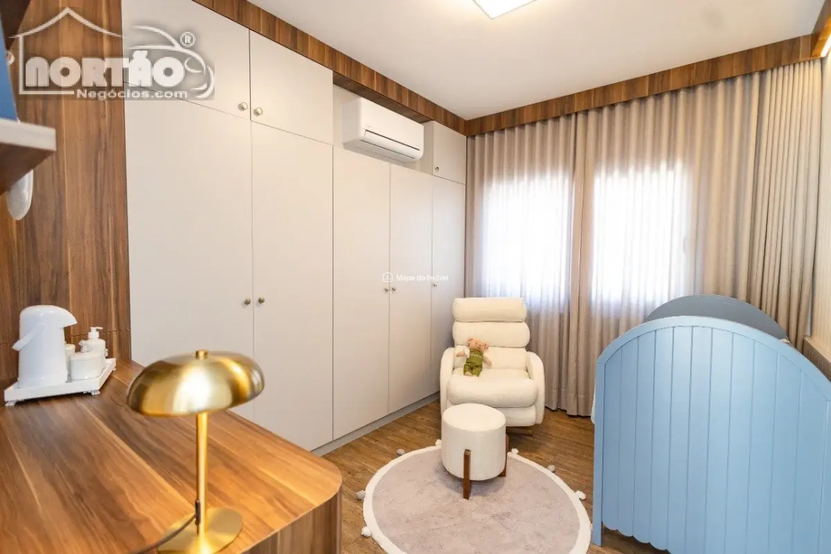 Casa, 4 quartos, 270 m² - Foto 9