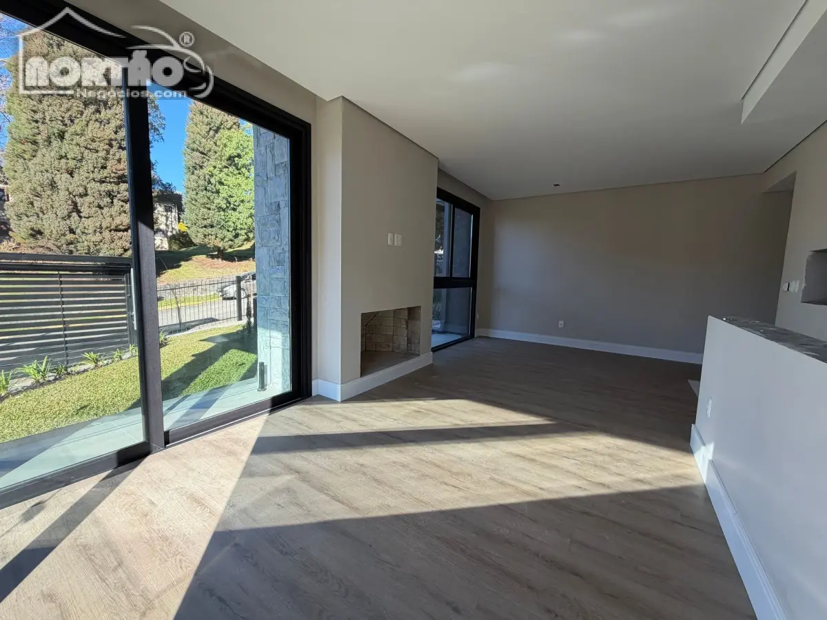 Casa, 2 quartos, 79 m² - Foto 1