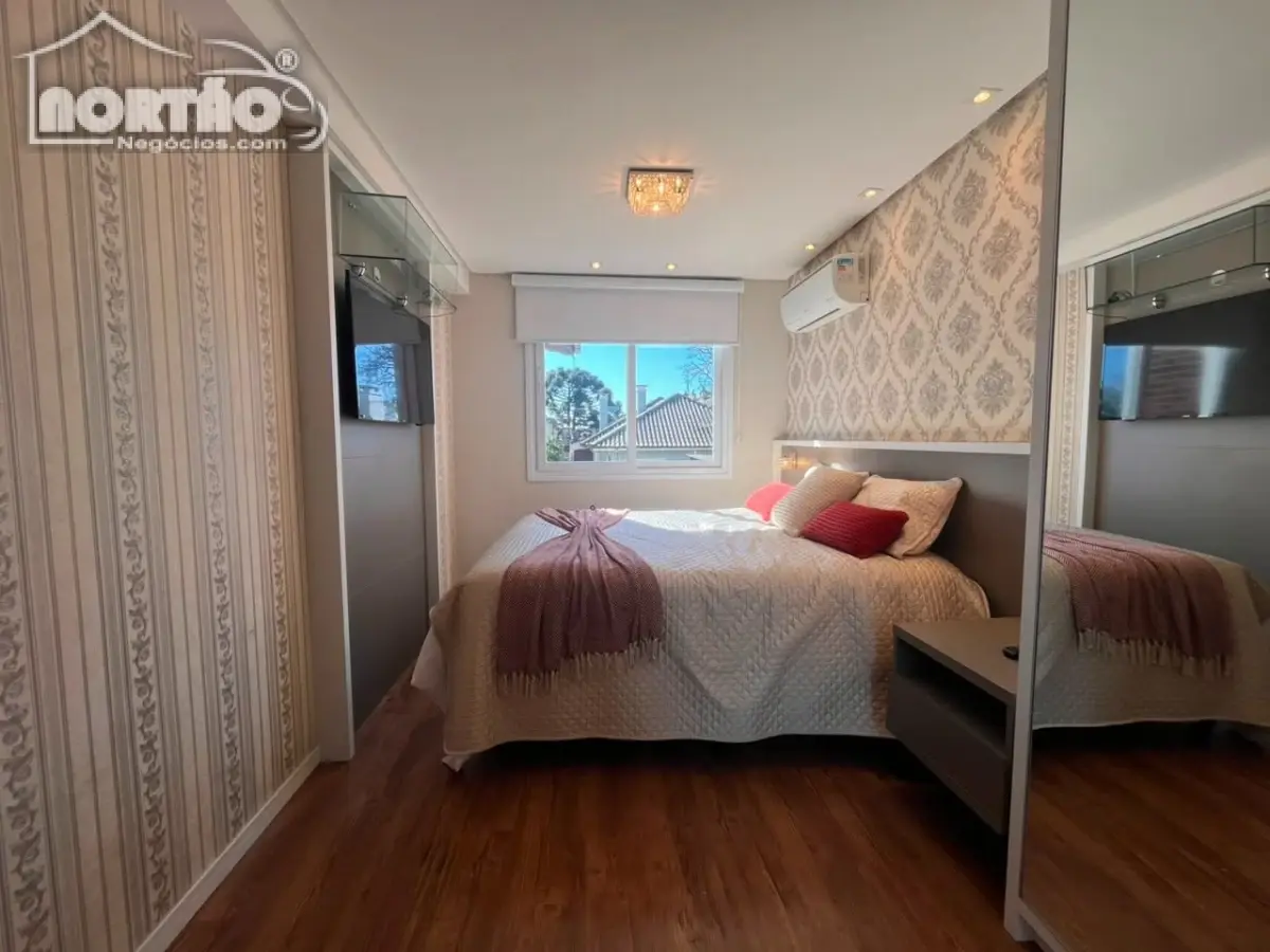 Casa, 1 quarto, 47 m² - Foto 1