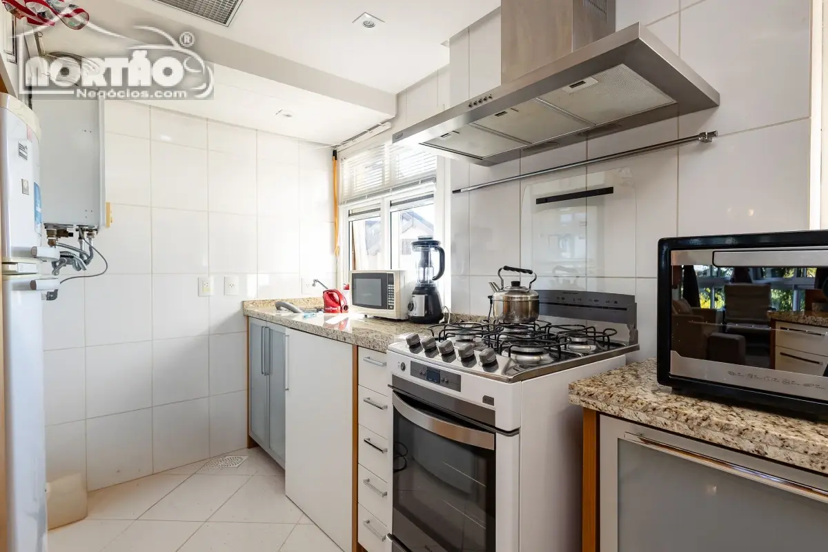 Casa, 3 quartos, 112 m² - Foto 4