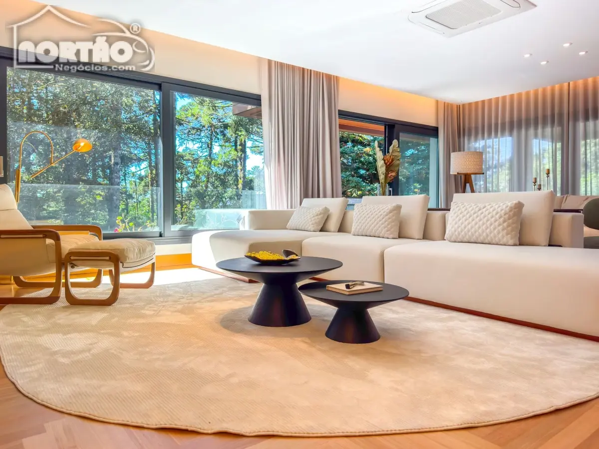 Casa, 4 quartos, 361 m² - Foto 4