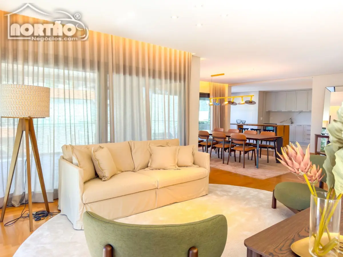 Casa, 4 quartos, 361 m² - Foto 5