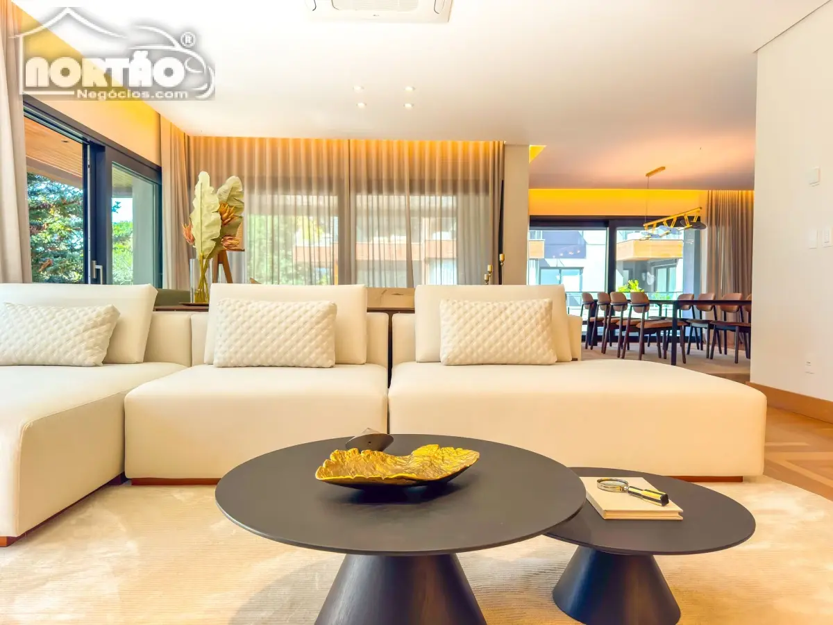 Casa, 4 quartos, 361 m² - Foto 7