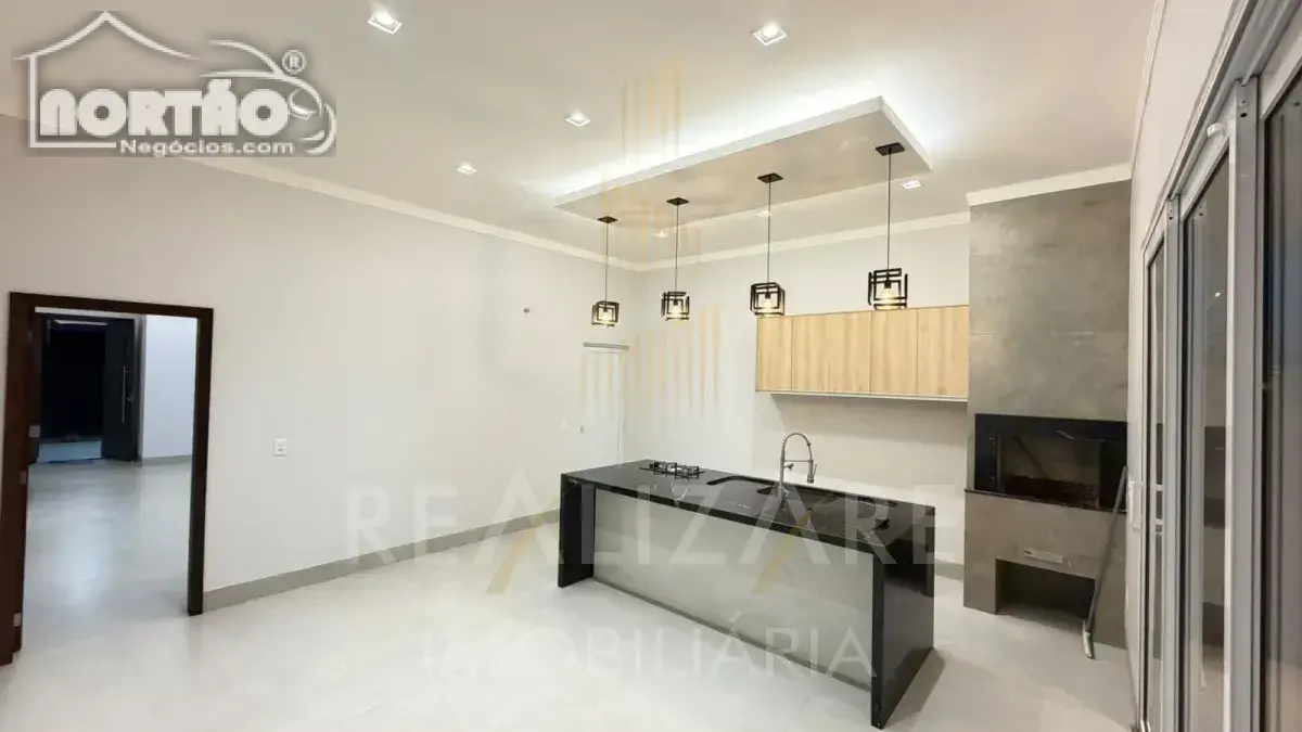 Casa, 1 quarto, 190 m² - Foto 4