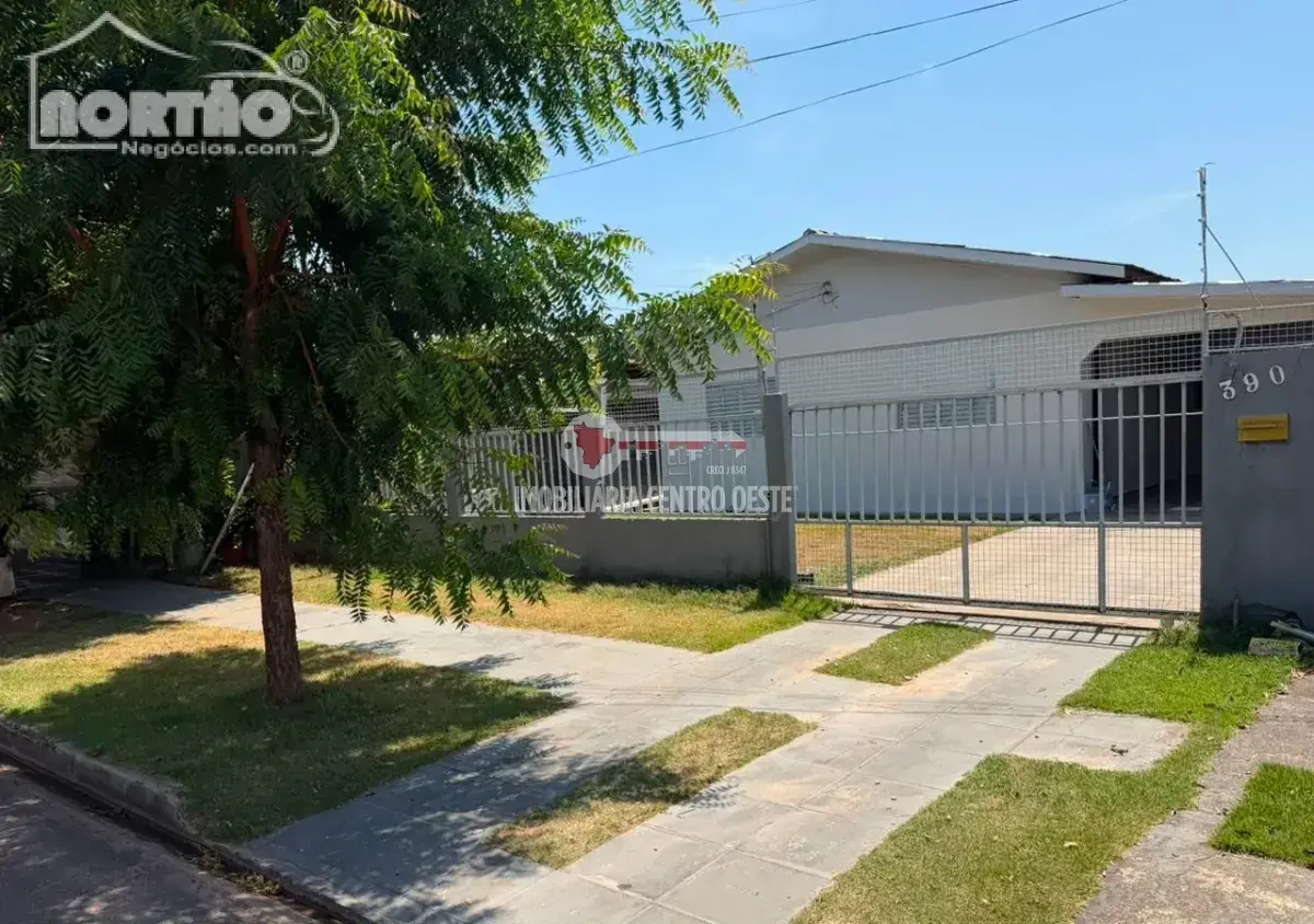 Casa, 4 quartos, 173 m² - Foto 1