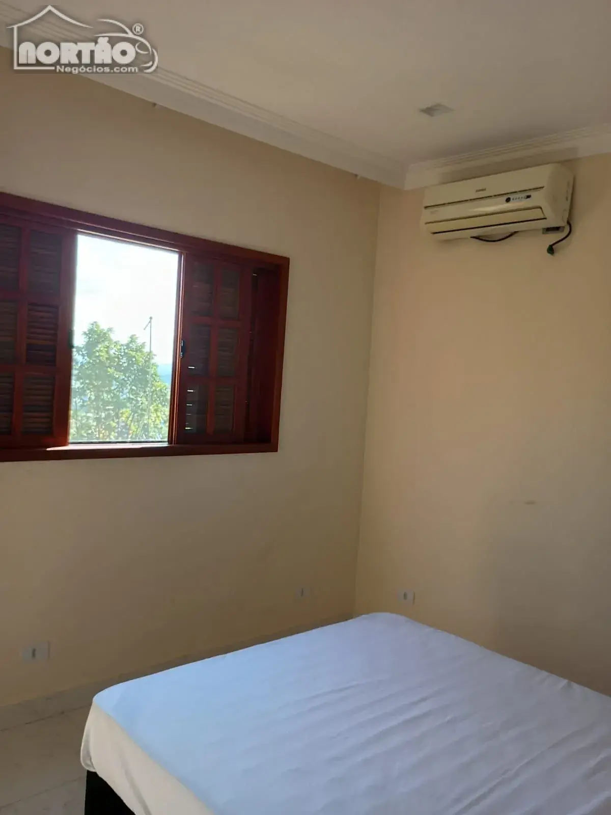 Casa, 4 quartos, 300 m² - Foto 6