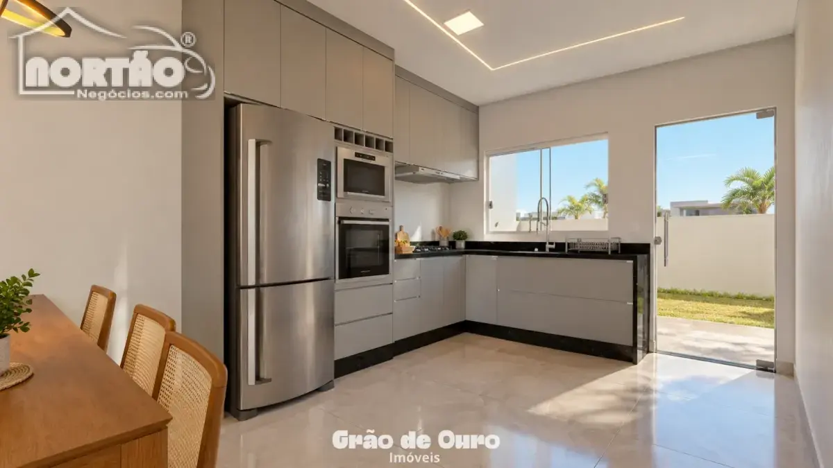 Casa, 3 quartos, 82 m² - Foto 4