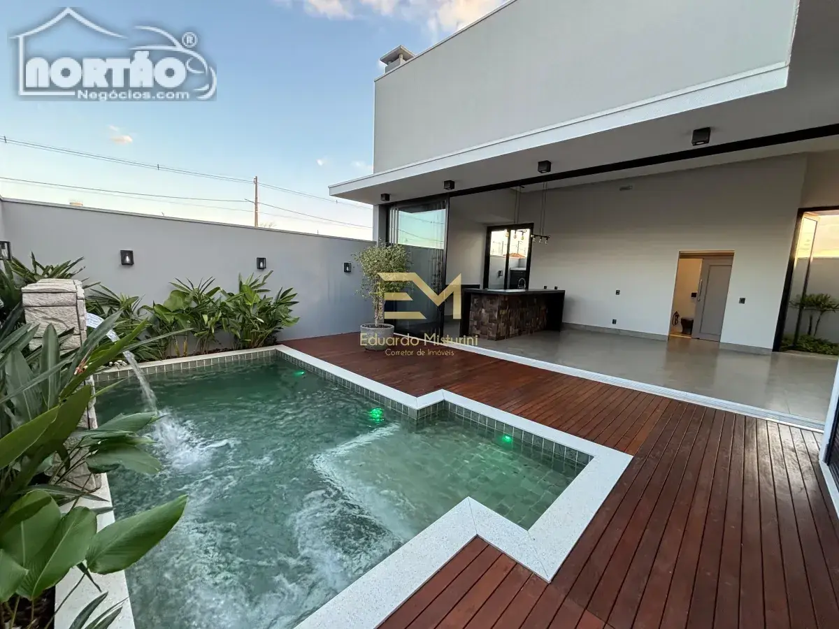Casa, 1 quarto, 209 m² - Foto 4