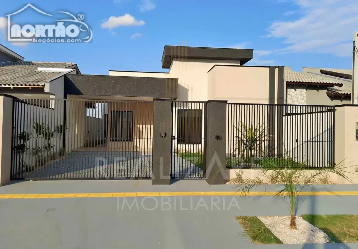 Casa, 4 quartos, 115 m² - Foto 1