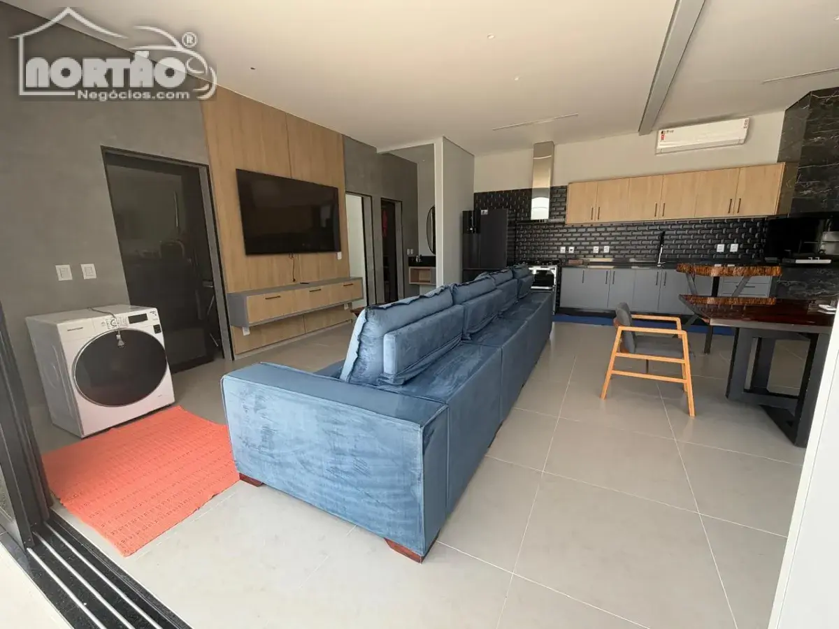 Casa, 1 quarto, 85 m² - Foto 2
