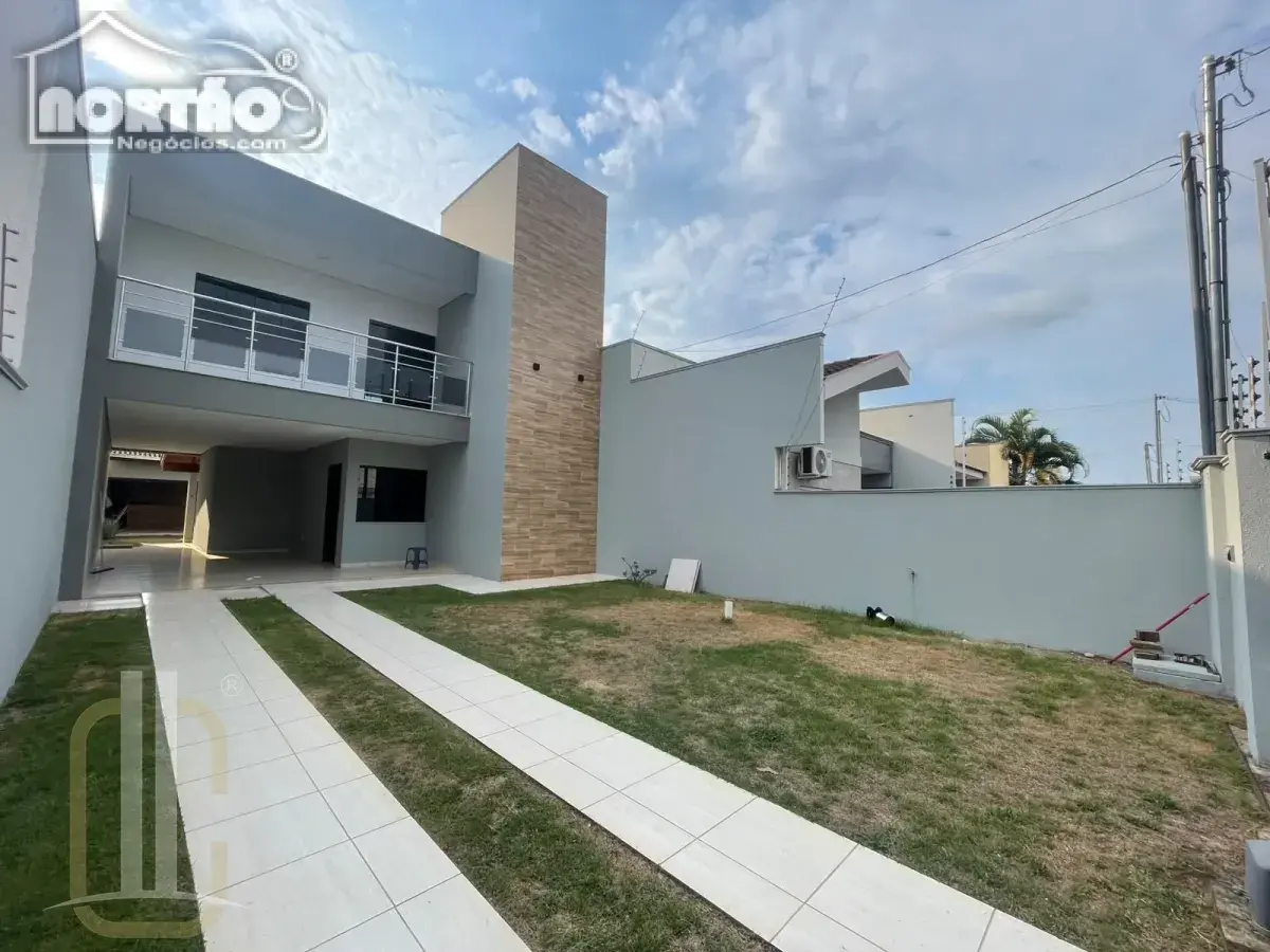 Casa, 4 quartos, 250 m² - Foto 1