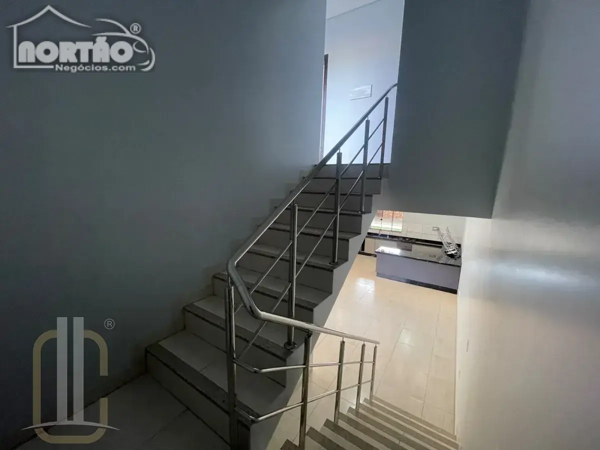 Casa, 4 quartos, 250 m² - Foto 8