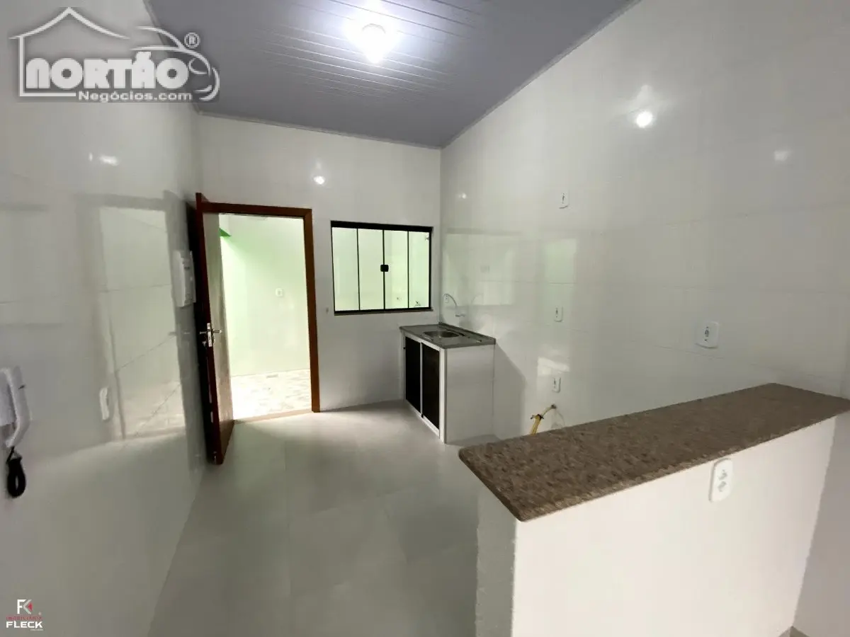 Casa, 3 quartos, 60 m² - Foto 4