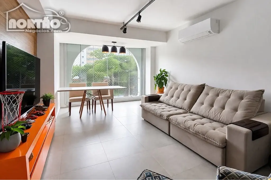 Casa, 2 quartos, 70 m² - Foto 1