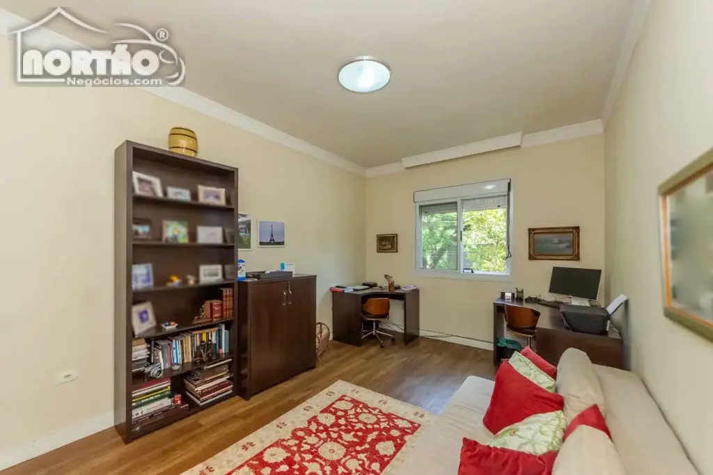 Casa, 2 quartos, 206 m² - Foto 7