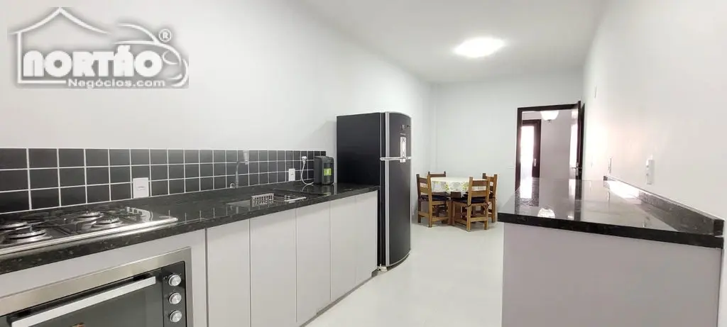 Casa, 4 quartos, 250 m² - Foto 10