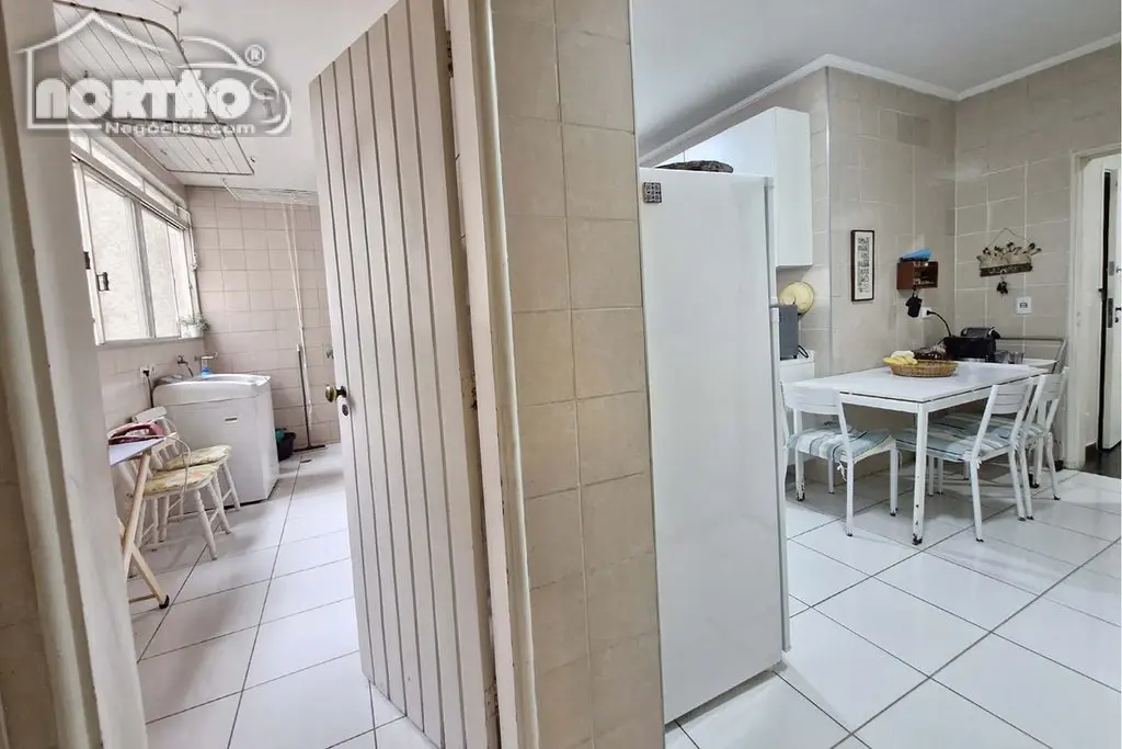 Casa, 3 quartos, 205 m² - Foto 6