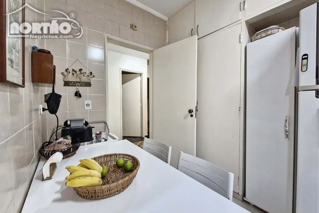 Casa, 3 quartos, 205 m² - Foto 10