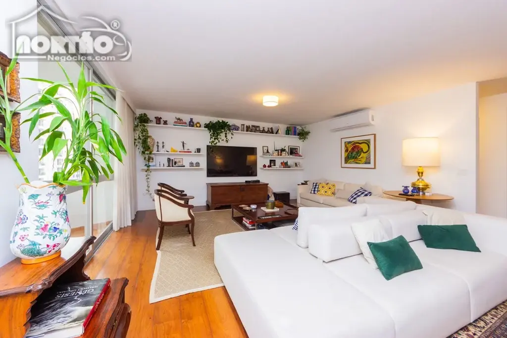 Casa, 3 quartos, 186 m² - Foto 1