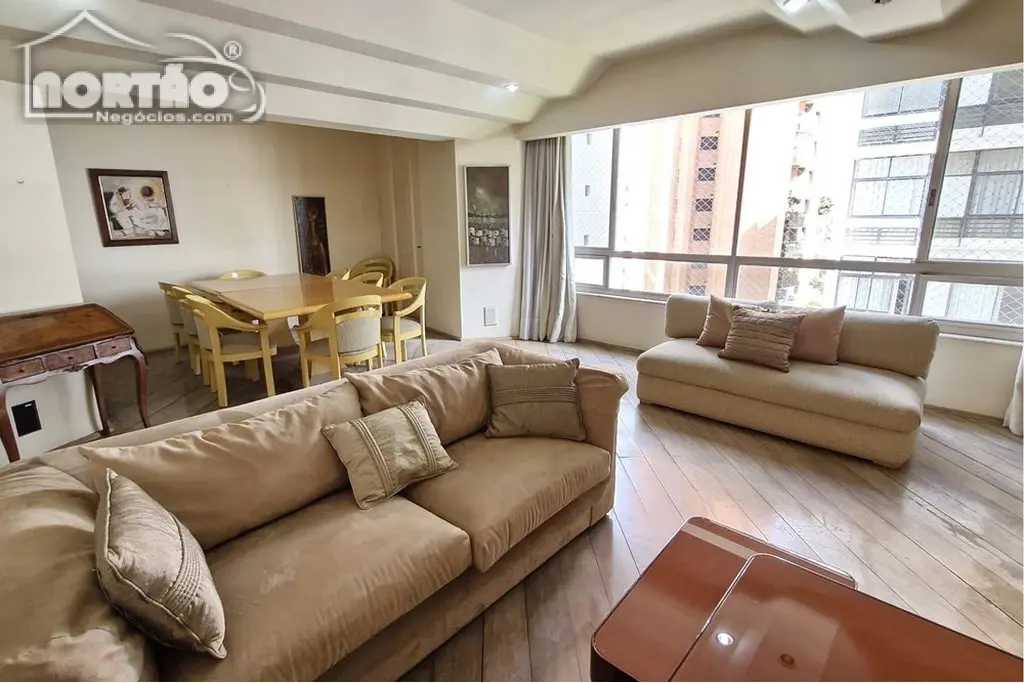 Casa, 2 quartos, 166 m² - Foto 1