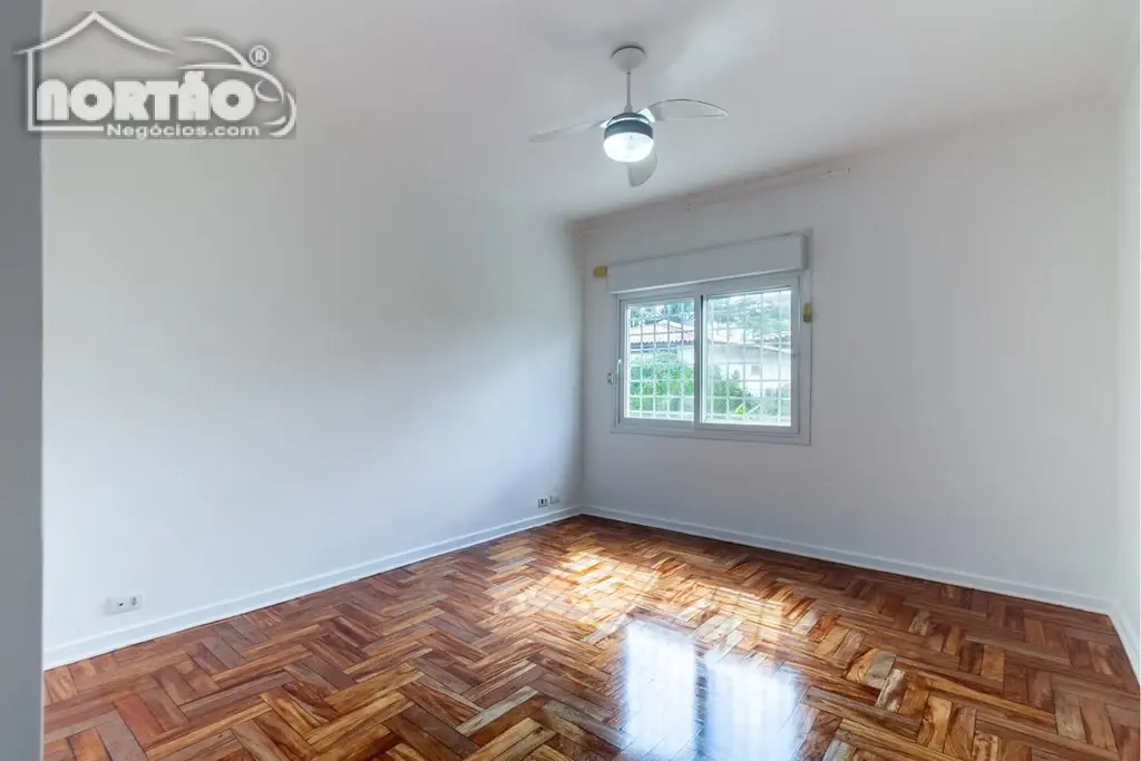 Casa, 4 quartos, 329 m² - Foto 7