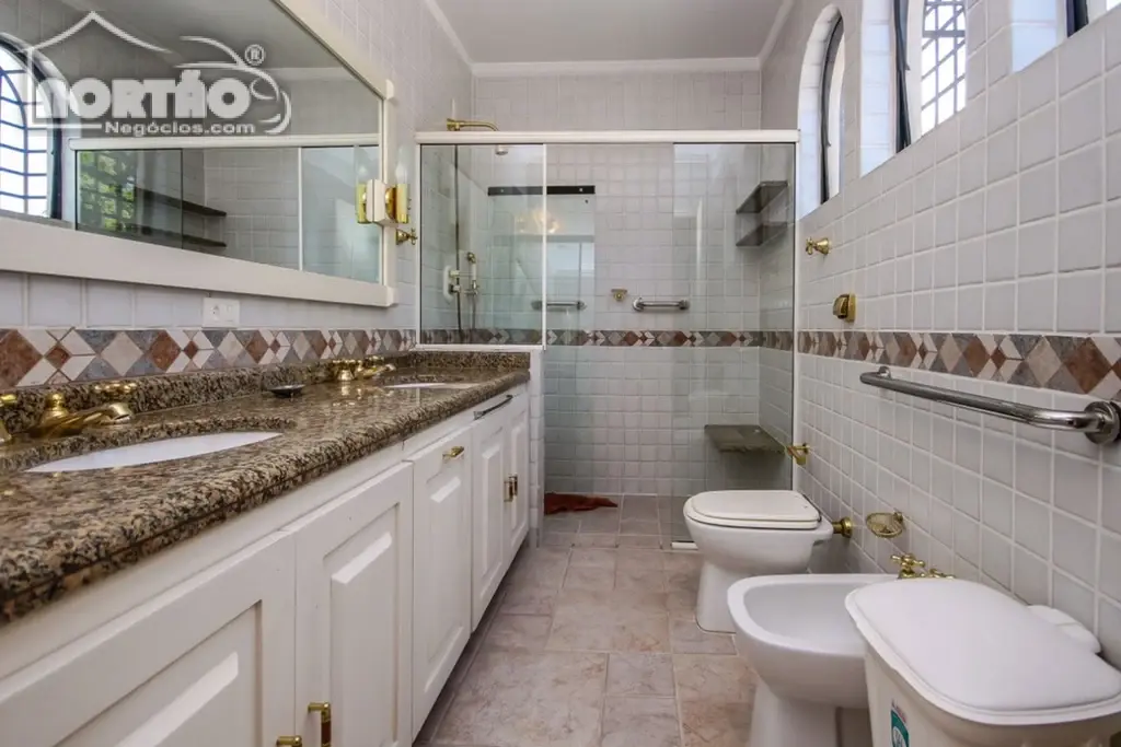 Casa, 4 quartos, 329 m² - Foto 8