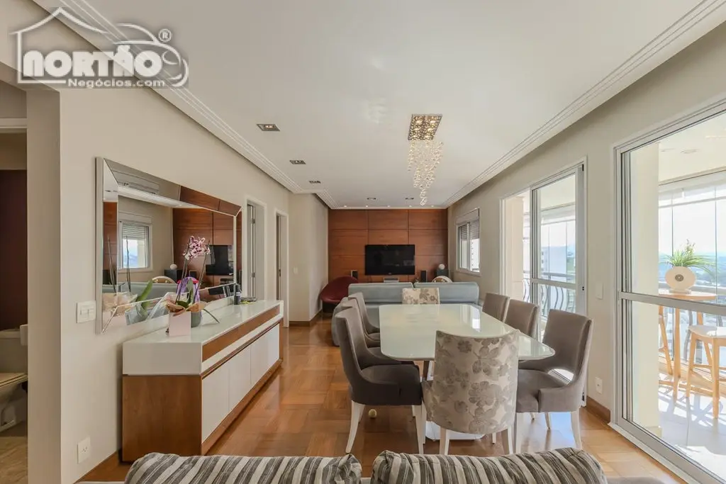 Casa, 3 quartos, 134 m² - Foto 1