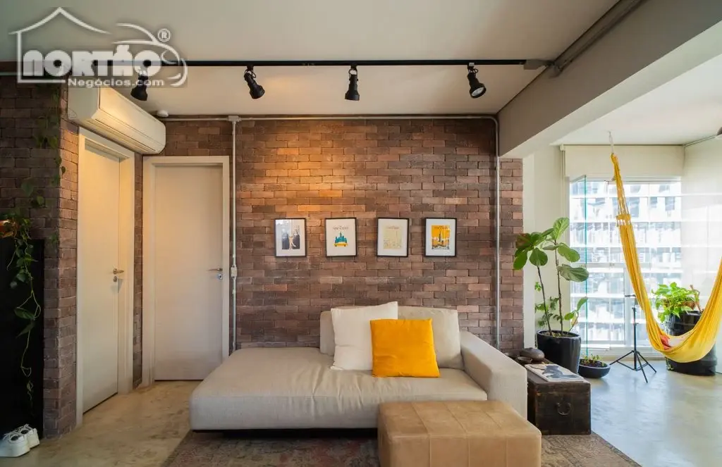 Casa, 2 quartos, 70 m² - Foto 1