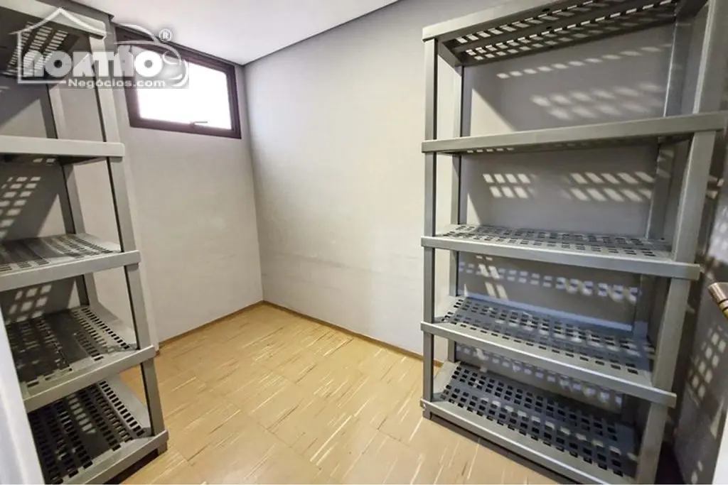 Casa, 4 quartos, 314 m² - Foto 3